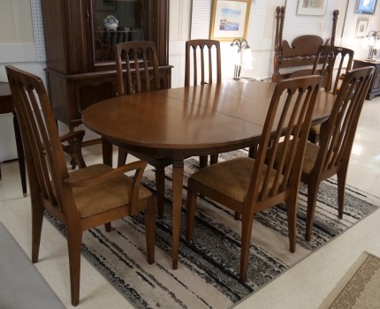 Table and Chairs Together 
